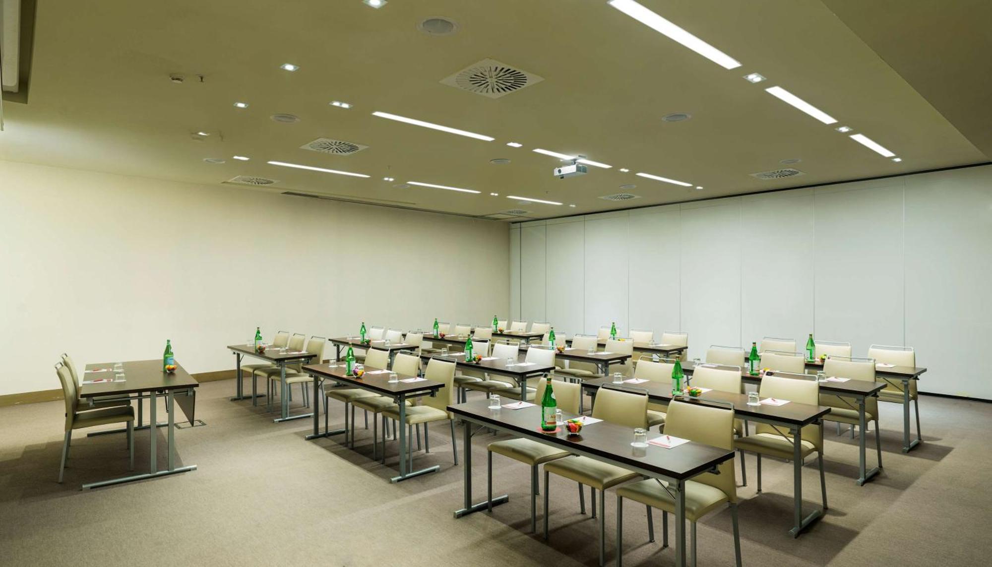 Nh Collection Roma Vittorio Veneto Hotel Ngoại thất bức ảnh